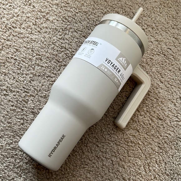 Other Brand New 4oz Hydrapeak Voyager In The Color Beige Poshmark